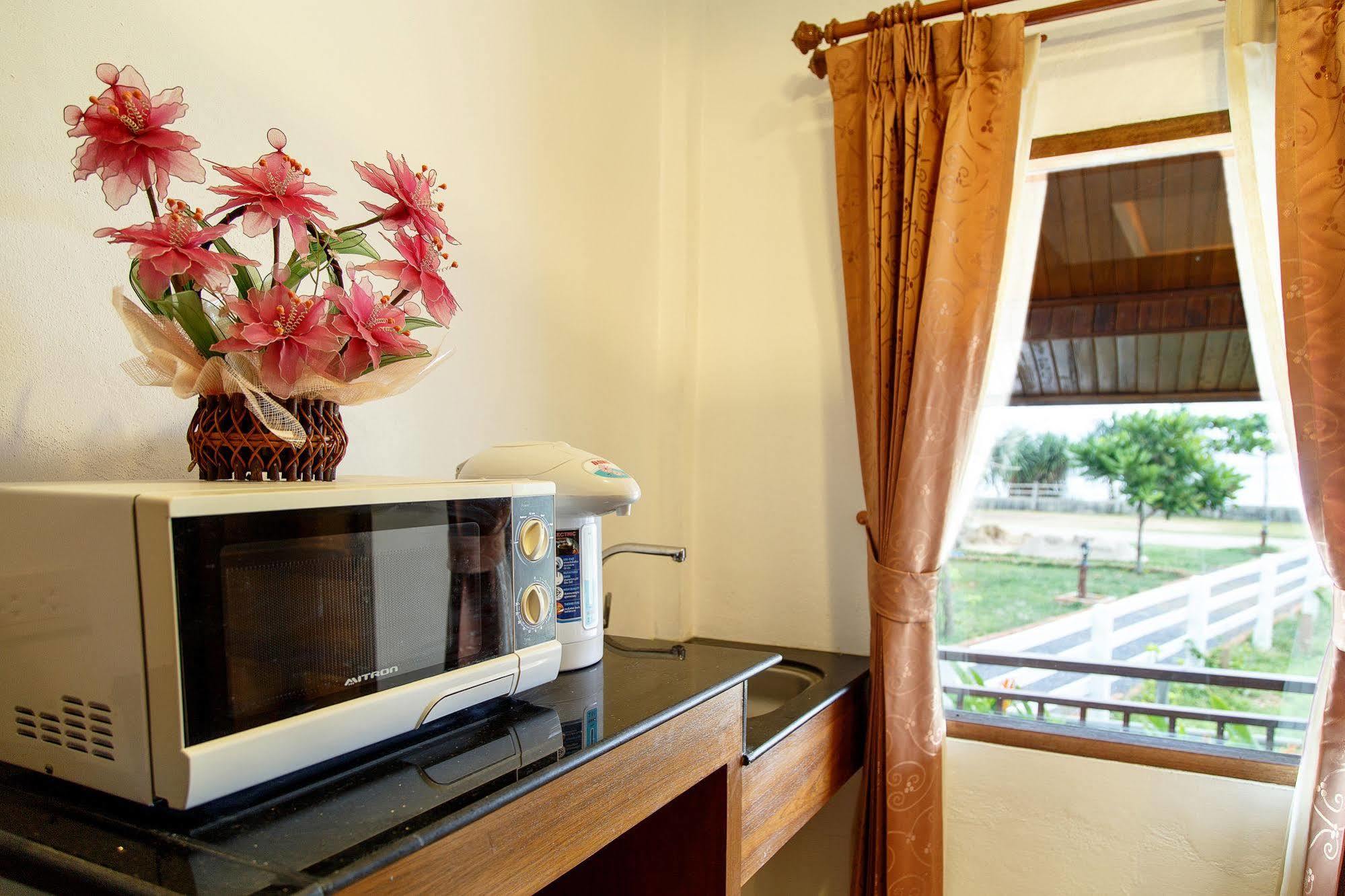 Baan Rabieng Resort Ko Lanta Kültér fotó