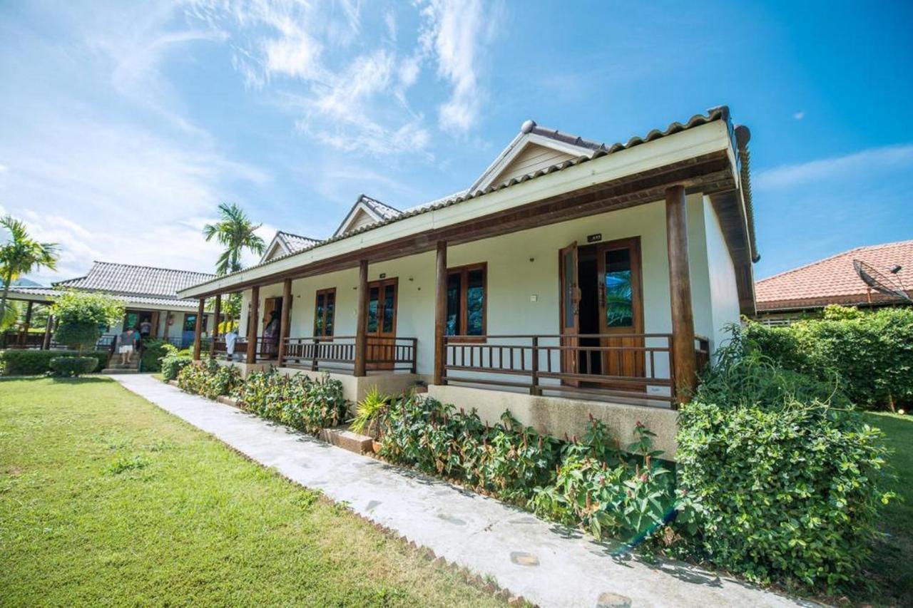 Baan Rabieng Resort Ko Lanta Kültér fotó